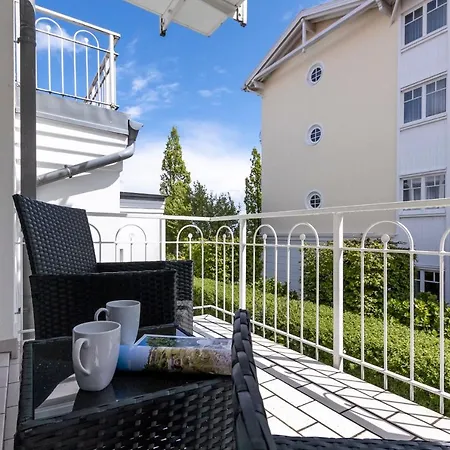 Appartementhaus Bellevue Апартаменты *