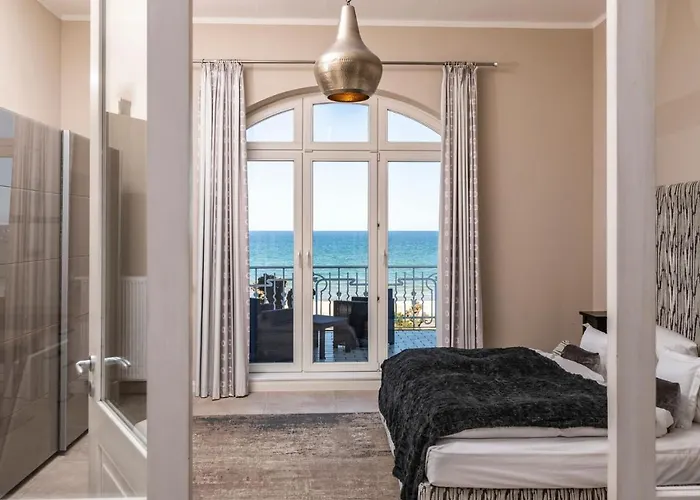 Appartementhaus Bellevue * Остзебад Бинц