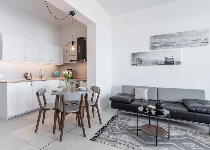 Appartementhaus Bellevue * Остзебад Бинц